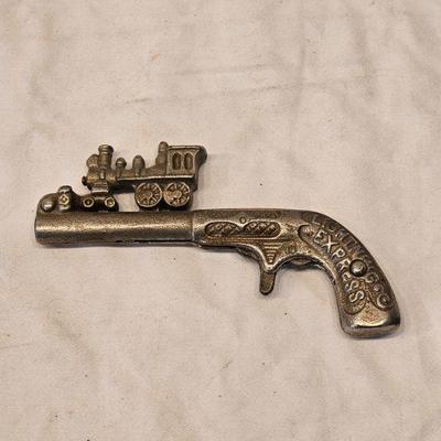 https://www.auctionninja.com/stress-free-estate-services-llc/sales/details/timeless-antique-toys-sport-memorabilia-and-collectibles-aucti...