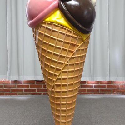4' Tall Ice Cream Cone Store Display (Fiberglass)