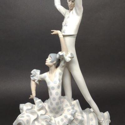 Lladro Flamenco Dancers #4519 Porcelain Figure