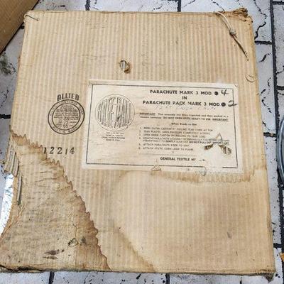 Parachute Mark 3 (There are several different parachutes in the store)