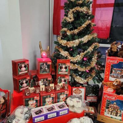 Coca Cola Collectible Items