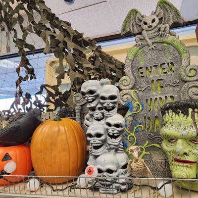 Halloween Decor
