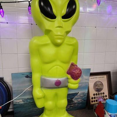 36" Green Alien Blow Mold Vintage Hard to Find Halloween