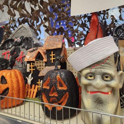 Halloween Decor