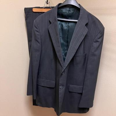 Towncraft Menâ€™s Suit - coat 46, pants 40