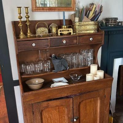 Period pine dry sink
