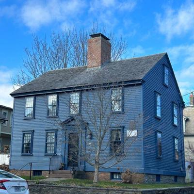 25 Walnut Street