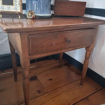 Period work table