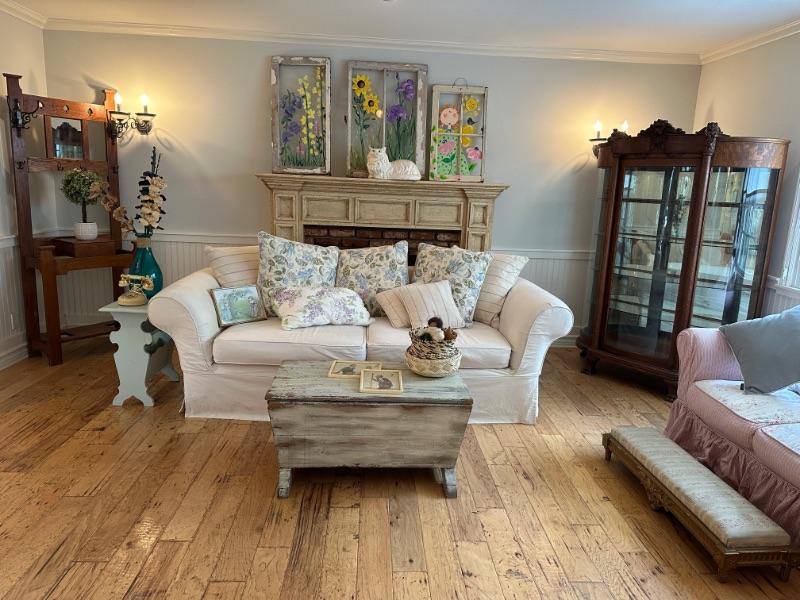 50 off Sunday! Grasons Co City of Angels Shabby Chic Estate Sale, Sun Valley