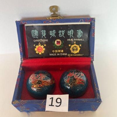 19:Chinese Therapy Balls (Healthy Ball Lotus Pond)
