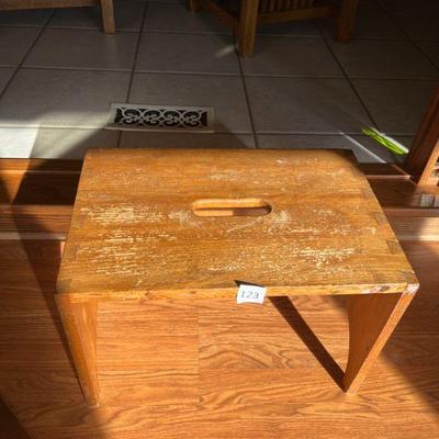 123:Wooden Step Stool
