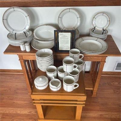 202:Frank Lloyd Wright Martin House Centennial China 
