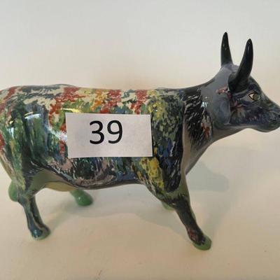 39:Cows on Parade Chicago Colorful "Moonet"
