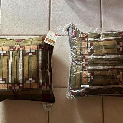 20:2 pillows PLW Oak Park Home Studio Skylight 
