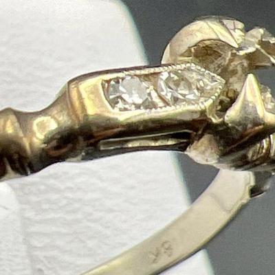 Antique 18K Gold Heirloom Diamond Ring in Original Box
