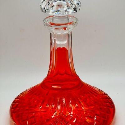Waterford Crystal Decanter In Lismore With Top
