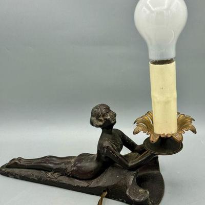 Vintage Art Deco Woman Figurine Lamp
