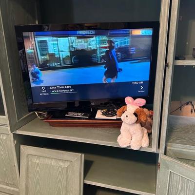 42" TV