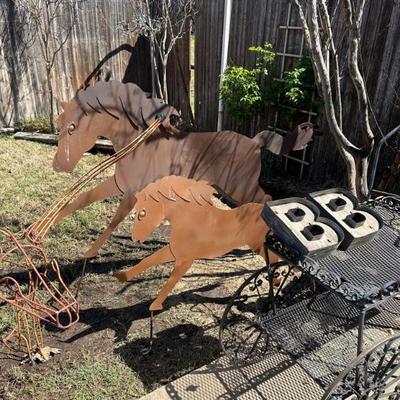 metal horses