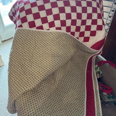 red checker quilt large