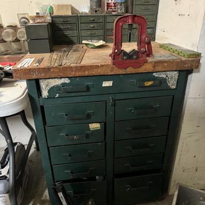 Work bench