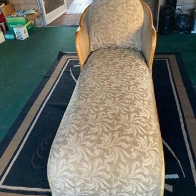 Wicker Lounge Fainting Bench