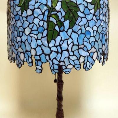 1074	CONTEMPORARY TIFFANY STYLE WISTERIA LEADED GLASS TABLE LAMP, APPROXIMATELY 31 IN H

