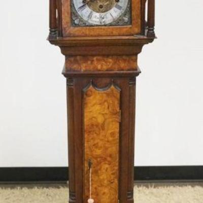 1090	DIMINUATIVE GRANDMOTHERS CLOCK IN BURLED WALNUT CASE WITH QUARTER COLUMN SIDES, CLOCK FACE MARKED JOHN THOMPSON, LONDON,...