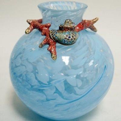 1062	JAY STRONGWATER  GROTO CORAL ON BULB VASE
