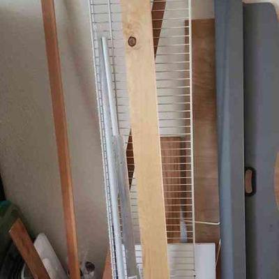 MME230 - Mystery Lot Scrap Wood And Shelving Parts