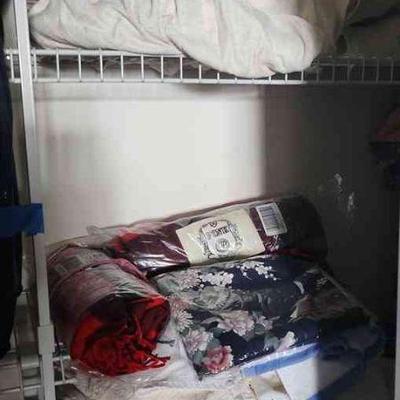 MME226 - Towels, Blankets And More