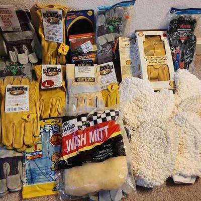 MME102 - Washing Mitts And Leather Gloves