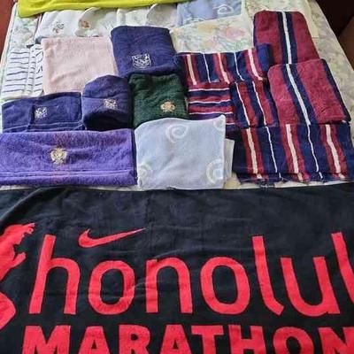 MME198 - Mixed Lot Of Towels