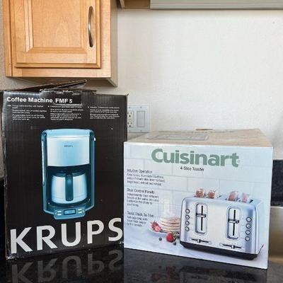MME039- Krups Coffee Maker & Cuisinart 4 Slice Toaster