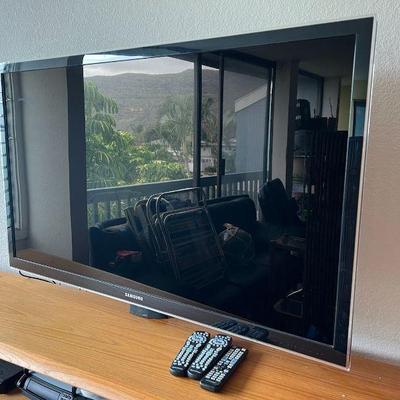MME192- Samsung LED 55" Tv 