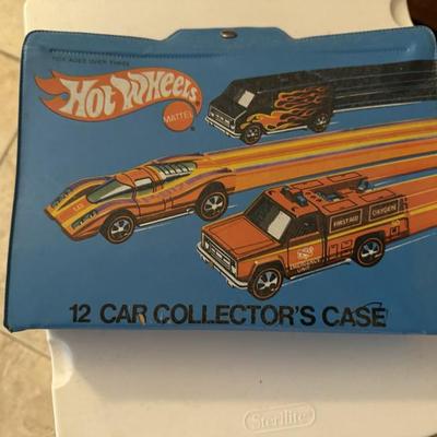 Hot wheels 