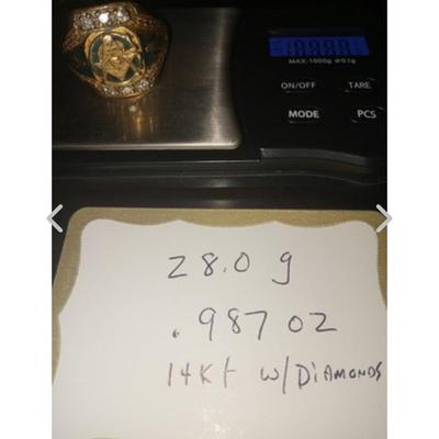 Masonic 14kt ring with diamonds