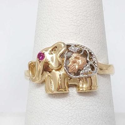 #750 â€¢ 14k Gold Elephant Ring with Ruby Eye, 4g
