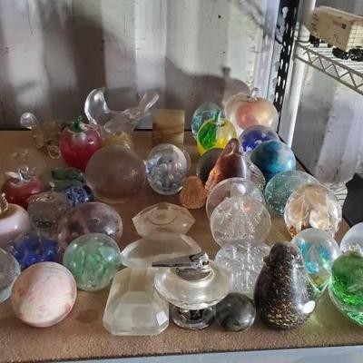 #15566 â€¢ Approx 45 Glass Paper Weights
