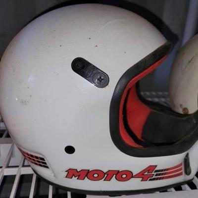 #15144 â€¢ Moto4 Motorcycle Helmet
