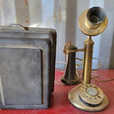 #15054 â€¢ Vintage Telephone
