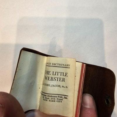 https://www.auctionninja.com/stress-free-estate-services-llc/sales/details/important-collection-advertising-ephemera-glass-bottles-photos...