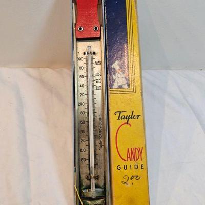 https://www.auctionninja.com/stress-free-estate-services-llc/sales/details/important-collection-advertising-ephemera-glass-bottles-photos...