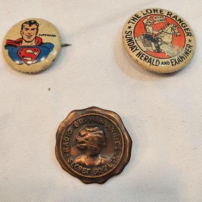 https://www.auctionninja.com/stress-free-estate-services-llc/sales/details/important-collection-advertising-ephemera-glass-bottles-photos...