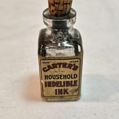 https://www.auctionninja.com/stress-free-estate-services-llc/sales/details/important-collection-advertising-ephemera-glass-bottles-photos...