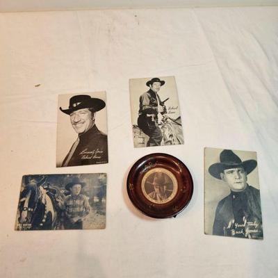 https://www.auctionninja.com/stress-free-estate-services-llc/sales/details/important-collection-advertising-ephemera-glass-bottles-photos...