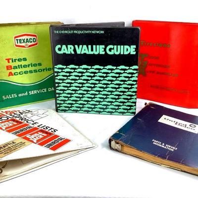 BIHY906 Vintage Automotive Sales And Service Binders	Uniroyal Gus & Jack's wholesale price list 1982. Â United Delco 1971 Parts...