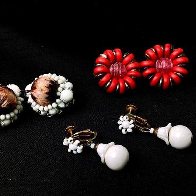 BIHY966 Vintage Miriam Haskell & Hope Earrings	1 pairWhite milk glass earrings by Miriam Haskell; 1 pair Hobe red & silver with...