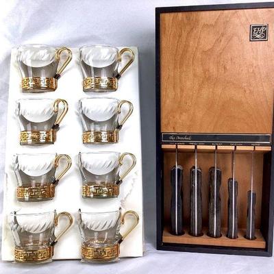 REEM901 Mid-Century Cutlery & Cup Sets	EKCO Magnificent Arrowhead Cutlery 5 piece kitchen knife set housed in a wall mountable...