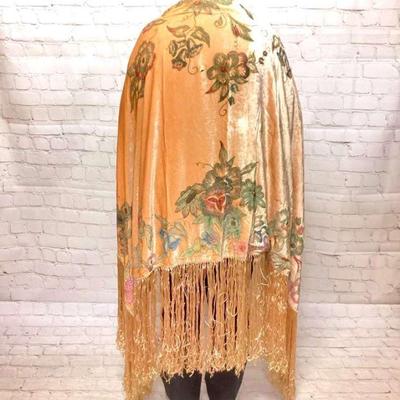 BIHY948 Victorian Era Velvet Piano Shawl	Hand painted mica flakes, hand knotted & (probably) silk fringe measuring approximately 15.5